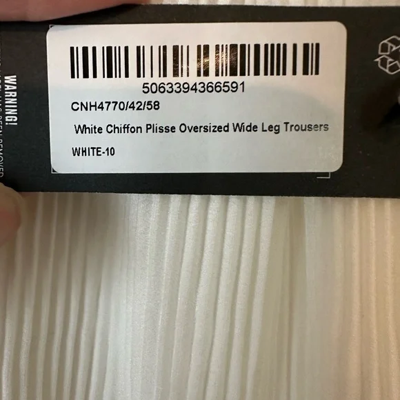 PrettyLittleThing White Chiffon Wide Leg Trousers, size 10 - Picture 2 of 3